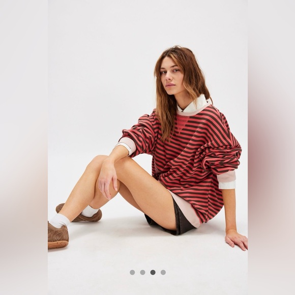 NWT FREE PEOPLE WE THE FREE Classic Striped Oversized Crewneck In Coral Combo XS - Picture 4 of 8
